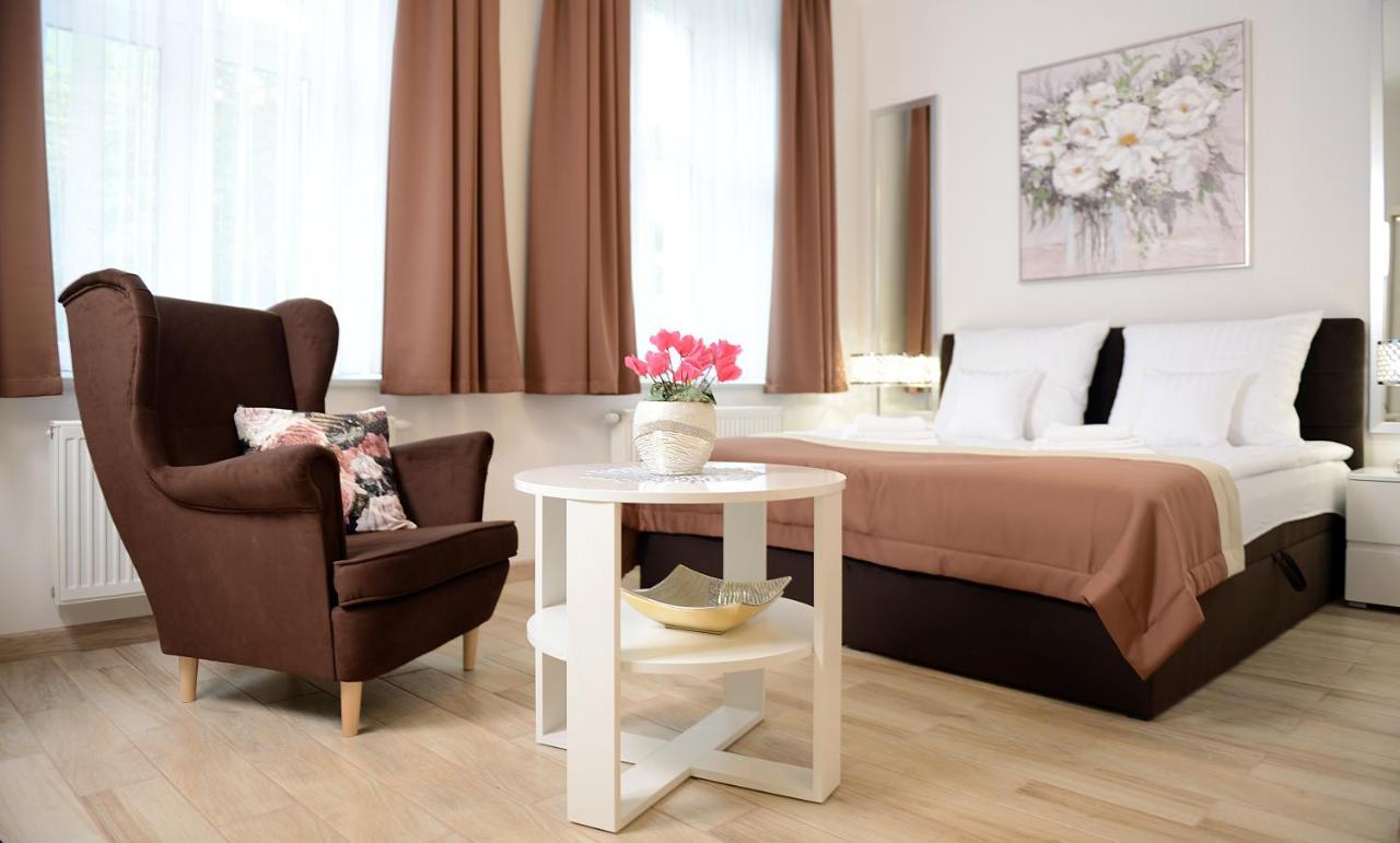 Rezydencja Mysliwska - Apartamenty Кошалин Екстериор снимка
